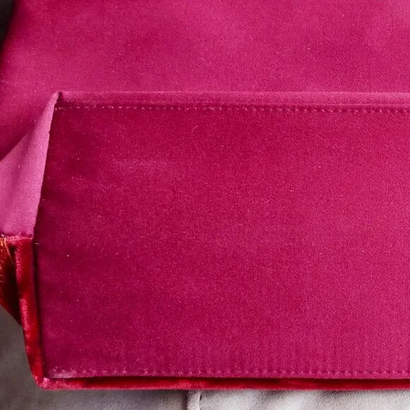 Nice Bath & Body Works Burgundy Tote Satin Velvet Stripes Roomy Purse/Handbag - Picture 13 of 14